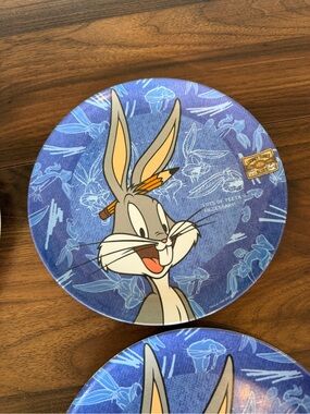 1995 Warner Bros. Bugs Bunny Blue Plate Set - 4 Plates Included!